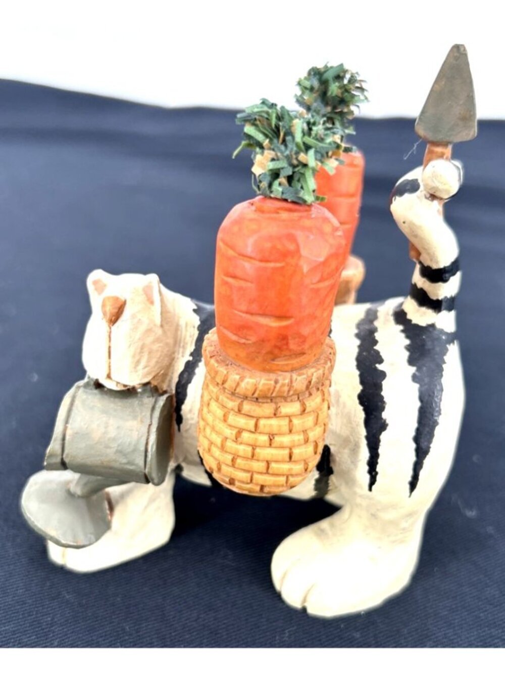 Williraye Studio Farmer's Market Carrot Weight Figurine 2003